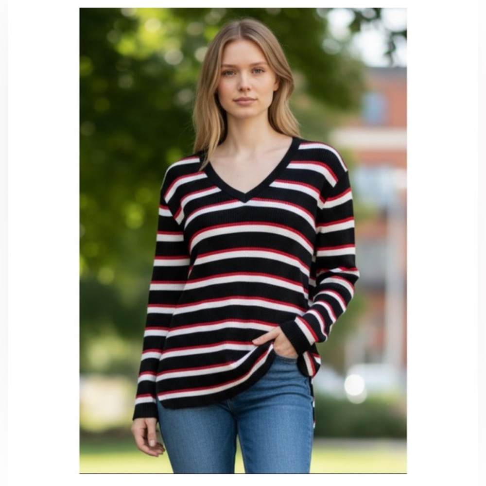 New Universal Standard Black Red White Striped V Neck Long Sleeve Tee Rex 4XS - Picture 10 of 10